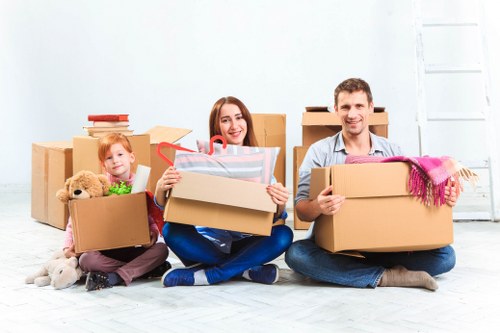 Moving van service in Hounslow for residential and flat moves