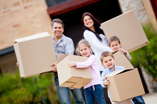 Flexible local moving pricing for Man With Van Hounslow